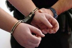 FETÖ'nün 'abla yapılanması' soruşturmasında 20 gözaltı kararı