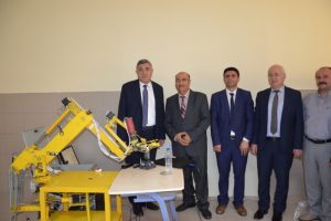 Doktora öğrencisinden 5 eksenli yerli robot