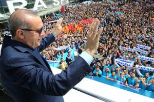 Erdoğan'ın seçim şarkısı ilk kez dinletildi!