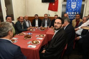 Bursa'da Bereket Sofrası Millet Mahallesi'nde kuruldu