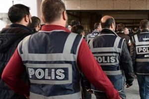 300 gözaltıda dikkat çeken kuruyemişçi detayı