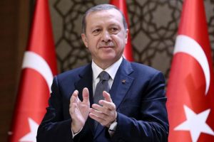 Cumhurbaşkanı Erdoğan, Akhisarspor'u tebrik etti