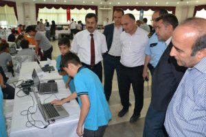 Küçük mucitler icatlarını yarıştırdı