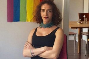 Kedi kavgası karakolda bitti! 'Binada travesti istemiyorum' diyerek...
