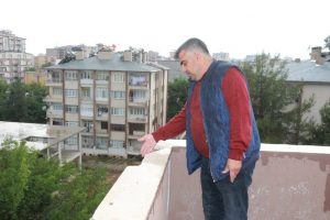 Adıyaman'a 3 yıldırım düştü