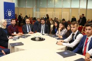 Bursa'da ''Gençlik Geleceğini Konuşuyor'' çalıştayı