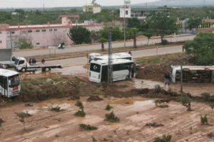 Kilis'te sel suları çekildi, tahribat gün yüzüne çıktı