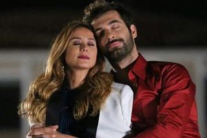 Burçin Terzioğlu'ndan İlker Kaleli'ye romantik mesaj
