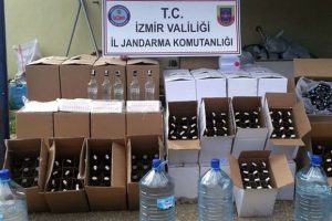 İzmir'de 1,5 ton sahte rakı ele geçirildi