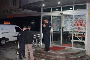 Tartıştığı ağabeyini bıçakladı