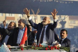Karamollaoğlu: Çalmayız, kimsenin de çalmasına müsaade etmeyiz