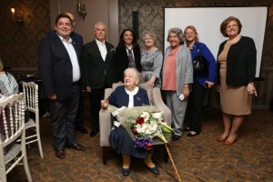 Bursa Nilüfer'de 100. yaşa özel kutlama