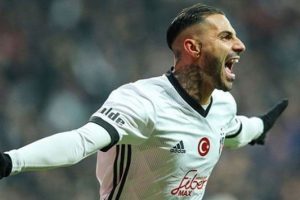 Kadroya alınmayan Q7'den flaş paylaşım