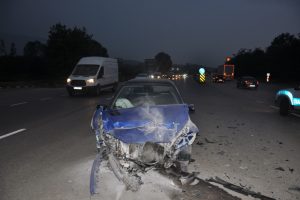 Bursa'da kazada yaralanan sürücü hayatını kaybetti
