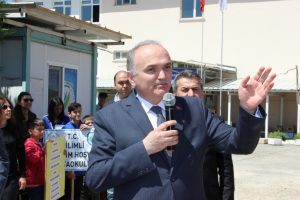 Bakan Özlü'de 15 vekil eleştirisi