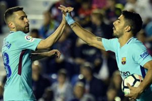 Barcelona namağlup unvanını kaybetti