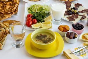 Oruç tutacaklara uyarı! İftarda çorbayı sona bırakın