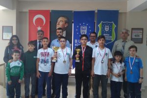 Bursa Büyükşehirli gençler zirvede