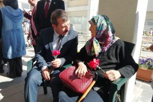 İYİ Parti Bursa'da Anneler Günü'nde huzurevi ziyareti