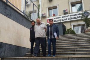Müşteri, uyuşturucu satıcısını öldürdü!