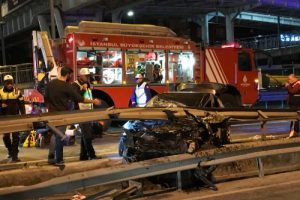 Gece yarısı trafik kazası: 1 yaralı
