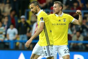 Deplasman kralı Fenerbahçe