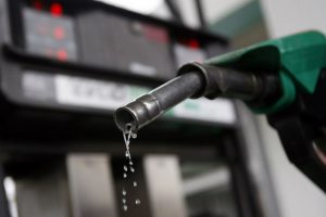 Benzin ve motorine zam geldi!