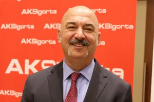 ''Konutların yüzde 50'si araçların yüzde 80'i zorunlu sigortalı''