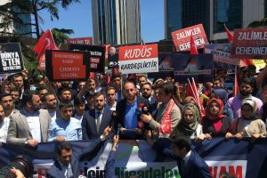 İsrail Konsolosluğu önünde protesto