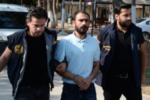 DEAŞ'ın füzecisi, atık toplarken yakalandı!