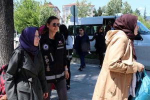 Bolu merkezli 4 ilde 'ByLock' operasyonu