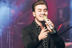 Mustafa Ceceli ve Buray konserleri ertelendi