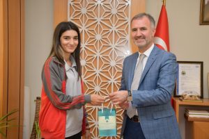 Bursa İnegöllü sporcudan büyük başarı