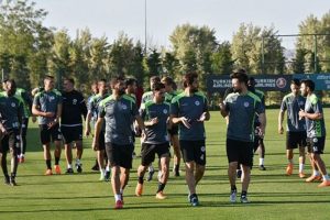 Konyaspor'da Fenerbahçe mesaisi başladı
