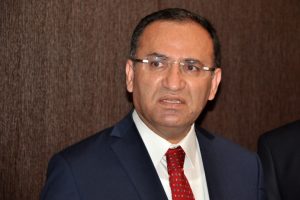 Bozdağ'dan ABD'ye Atilla Hakan tepkisi!