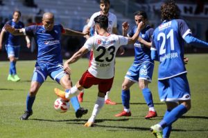 Play-off finalinin saati değişti