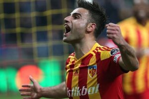 Deniz Türüç: ''Fatih Terim'le çalışmak onurdur''