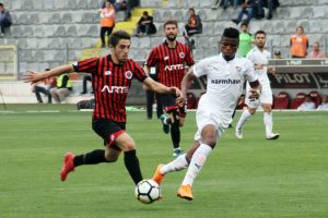Bursaspor, Gençlerbirliği'ne mağlup oldu