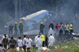Küba'da Boeing 737 tipi uçak düştü