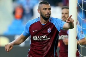 Burak Yılmaz Trabzonspor'a ihtar çekmiş