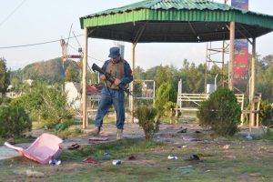 Afganistan'da stadyuma bombalı saldırı