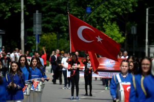 Bursa'da 19 Mayıs coşkusu törenlerle kutlandı