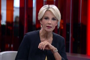 CNN Türk sunucusu Saynur Tezel'in görevine son verildi