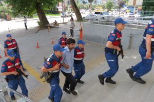 Bursa'daki ailesini katletti, tutuklandı! Ölenler toprağa verildi...