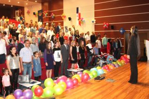 Anaokulu öğrencileri ilk mezuniyet coşkusunu yaşadı