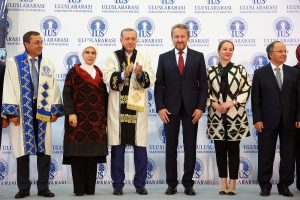 Erdoğan'dan FETÖ'ye ahtapot benzetmesi