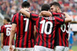 Hakan Çalhanoğlu şov yaptı, Milan farklı kazandı