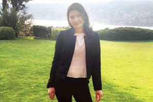 Merhum iş adamının evini soyan bakıcıya 5 yıl!