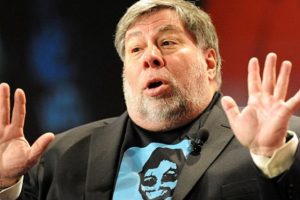 Apple'ın kurucusu Wozniak'tan 'kaybettik' açıklaması