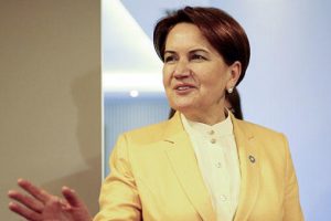 İYİ Parti listeleri YSK'da!